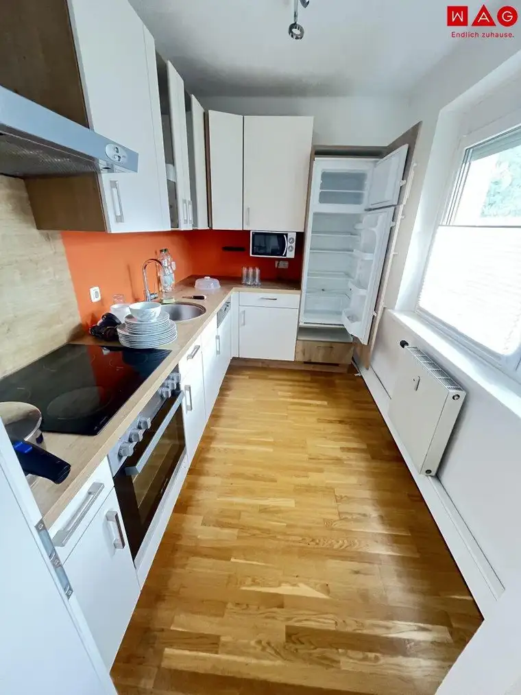 Möblierte 3-Zimmer-Wohnung mit Balkon!