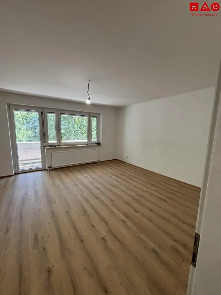 Unsere Sanierung ist fast abgeschlossen für ihre neue Wohnung! Spallerhof in ruhiger Lage! Ab sofort!