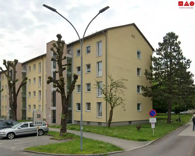 Helle Praxis- / Büro- / Geschäftsfläche mit Top-Anbindung in Steyr-Münichholz – 78,7 m²