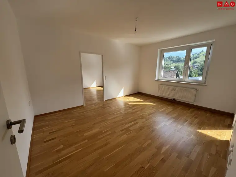 Naturliebhaber aufgepasst - Lebensqualität neu definiert! Idyllisches Wohnen im Grünen - sehr gemütliche 2-Zimmer-Wohnung lädt zum Entspannen und Wohlfühlen ein - sofort verfügbar!
