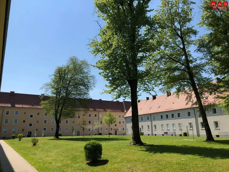 Wohnen mit garantiert bestem Preis-Leistungs-Verhältnis im wunderschönen Steyr-Münichholz! Hell und freundlich, von Grünflächen umgeben, erstklassige Infrastruktur vorhanden!