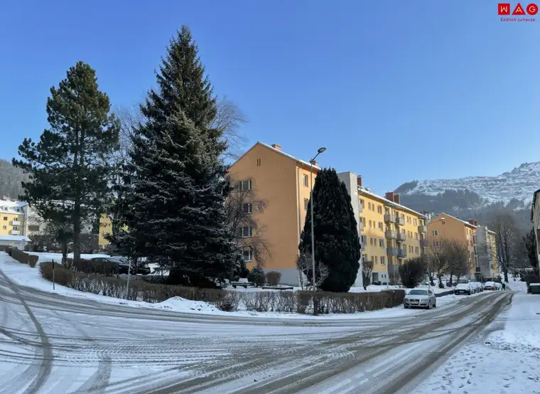 3-Zimmerwohnung mit geräumigen Badezimmer!