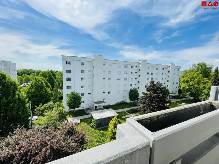 Modernisierte 3-Zimmer-Wohnung nach Sanierung in Linz/Oed – Loggia, Lift &amp; Parkplatz!