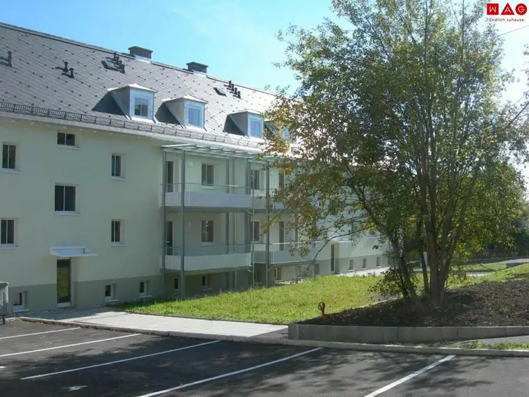 Attraktive 3-Raum-Wohnung mit 71,32 m² inkl. Balkon und Parkplatz in Ampflwang – monatlich € 860,04 inklusive Betriebskosten, Heizung, Warmwasser und MwSt. – frei ab 01.11.2026!