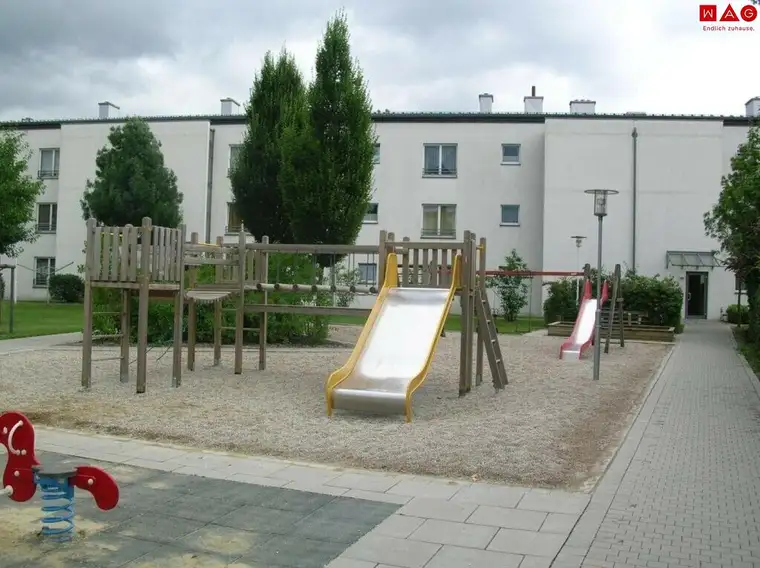 Großzügige 3-Zimmer-Wohnung mit Parkplatz in Traun! Ab 01. Dezember 2026 bezugsfertig!