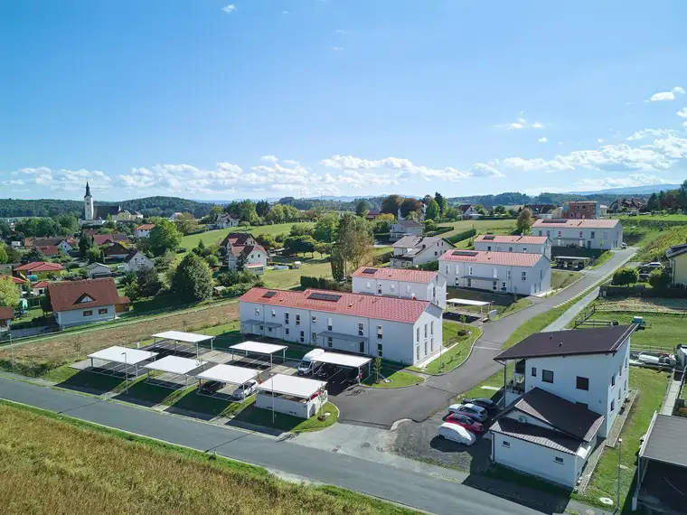 Erstbezug - Sonnige 2-Zimmer-Wohnung im Obergeschoss mit Balkon - geförderte Miete - 2 Zimmer 