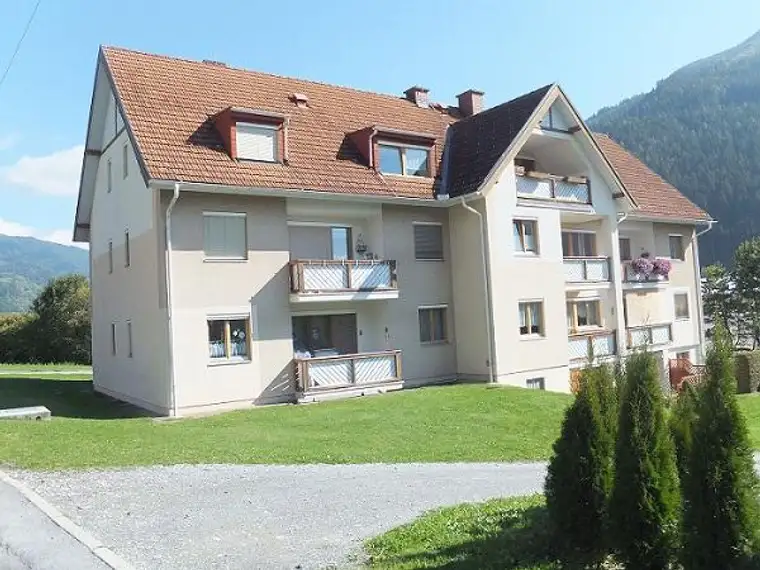 Unzmarkt - geförderte Miete - 3 Zimmer 