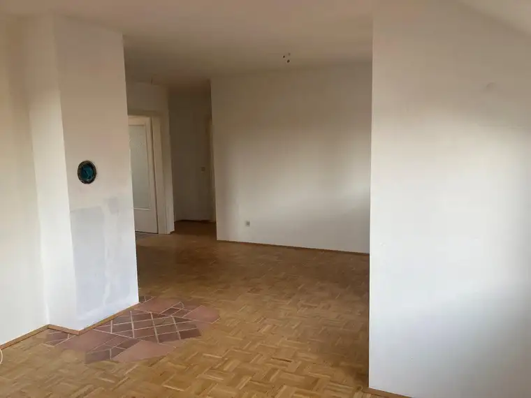 PROVISIONSFREI - Sonnige 3-Zimmer-Wohnung mit neuer Küche! - geförderte Miete ODER geförderte Miete mit Kaufoption - 3 Zimmer 