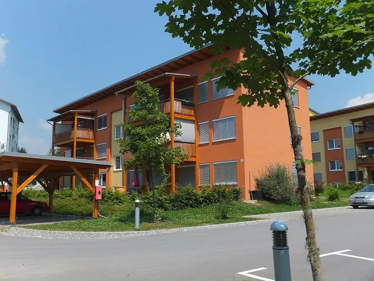 4-Zimmer-Wohnung mit großem Balkon in ruhiger Lage - geförderte Miete ODER geförderte Miete mit Kaufoption - 4 Zimmer 