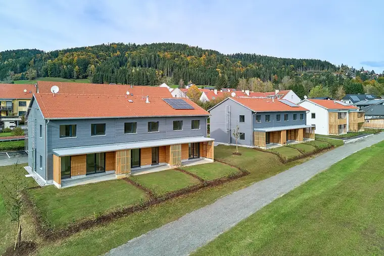 Moderne Maisonette in ruhiger Lage mit Garten - geförderte Miete - 4 Zimmer 
