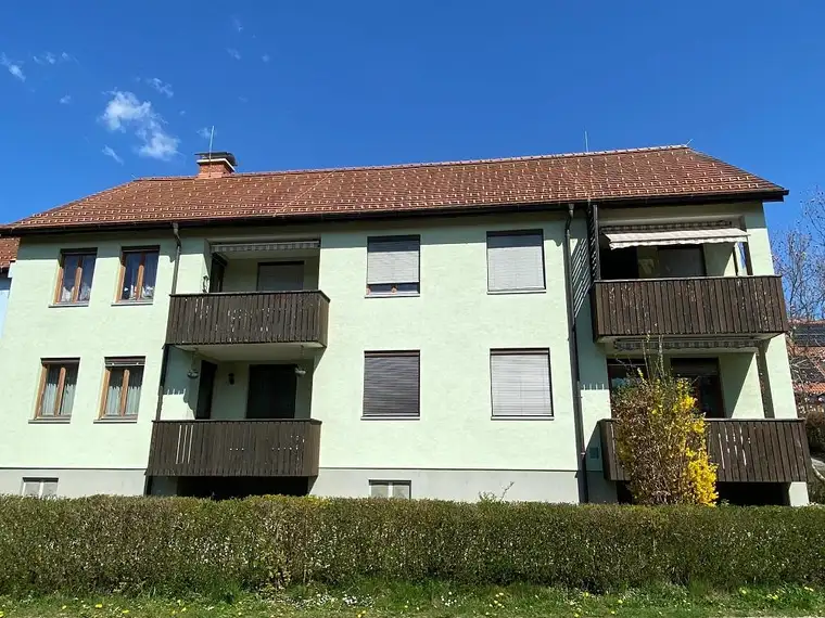 PROVISIONSFREI - Sonnige 3-Zimmer-Wohnung mit Balkon - geförderte Miete - 3 Zimmer 