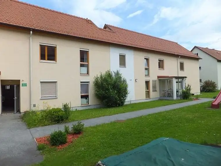 Wunderschöne 3-Zimmer-Wohnung mit Balkon und Carportparkplatz - geförderte Miete ODER geförderte Miete mit Kaufoption - 3 Zimmer 