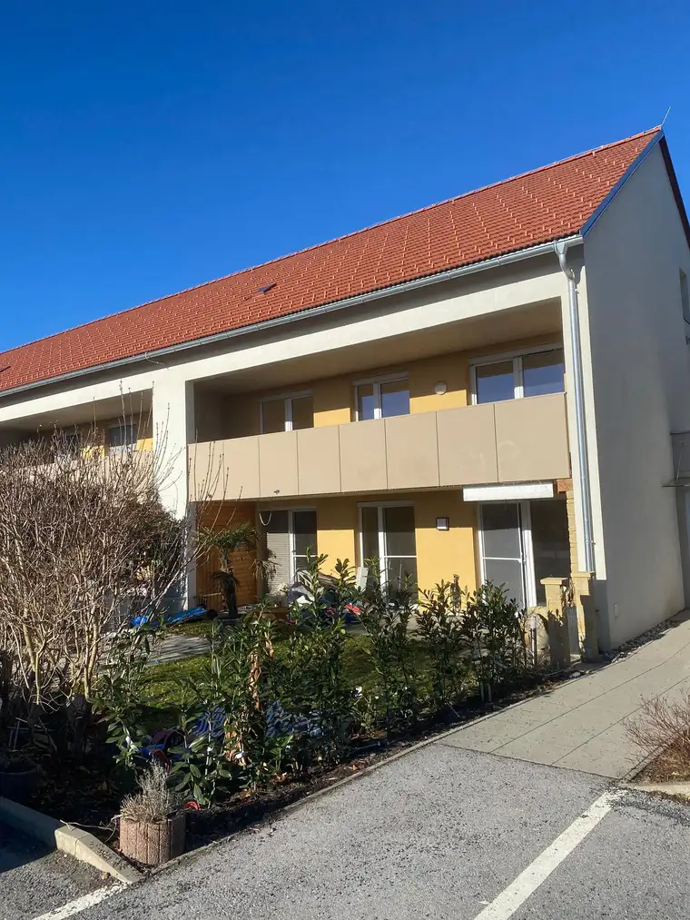 Charmante 3-Zimmer-Wohnung im EG mit Garten und mitvermietete Einbauküche, Obergoggitsch 53/1 - geförderte Miete ODER geförderte Miete mit Kaufoption - 3 Zimmer 