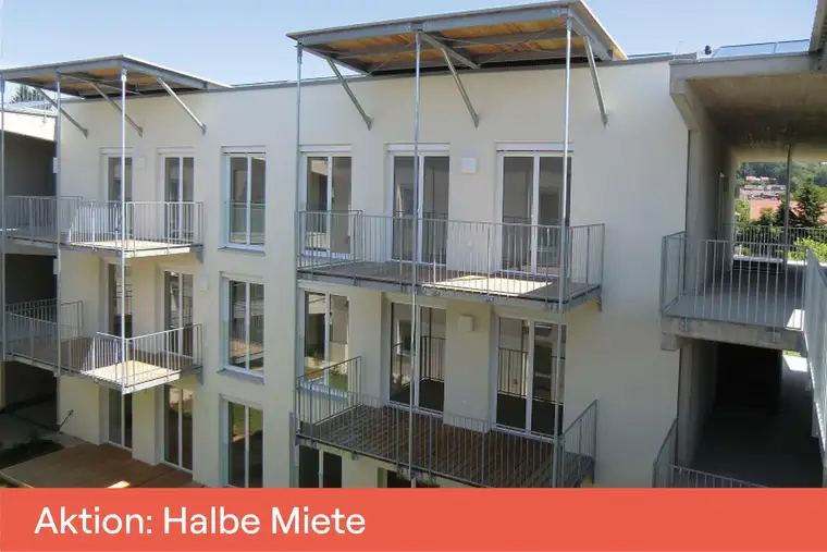 AKTIONSWOHNUNG - 3-Zimmer-Wohnung mit Balkon in zentraler Lage - geförderte Miete ODER geförderte Miete mit Kaufoption - 3 Zimmer 