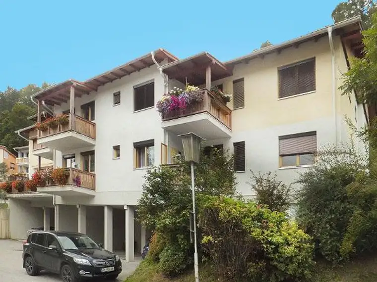 Gut aufgeteilte 2-Zimmer-Wohnung mit Balkon - geförderte Miete ODER geförderte Miete mit Kaufoption - 2 Zimmer 