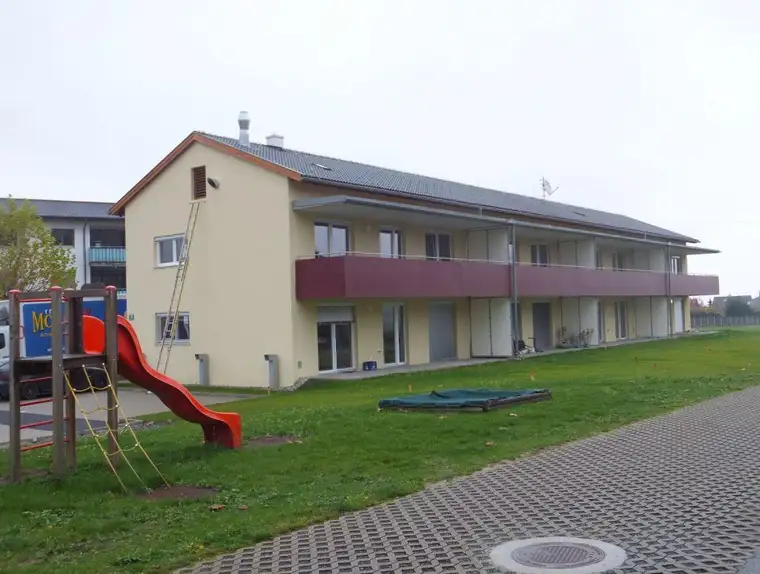 Sonnige - 3-Zimmer-Wohnung im Obergeschoss mit 21 m² großem Balkon - geförderte Miete ODER geförderte Miete mit Kaufoption - 3 Zimmer 
