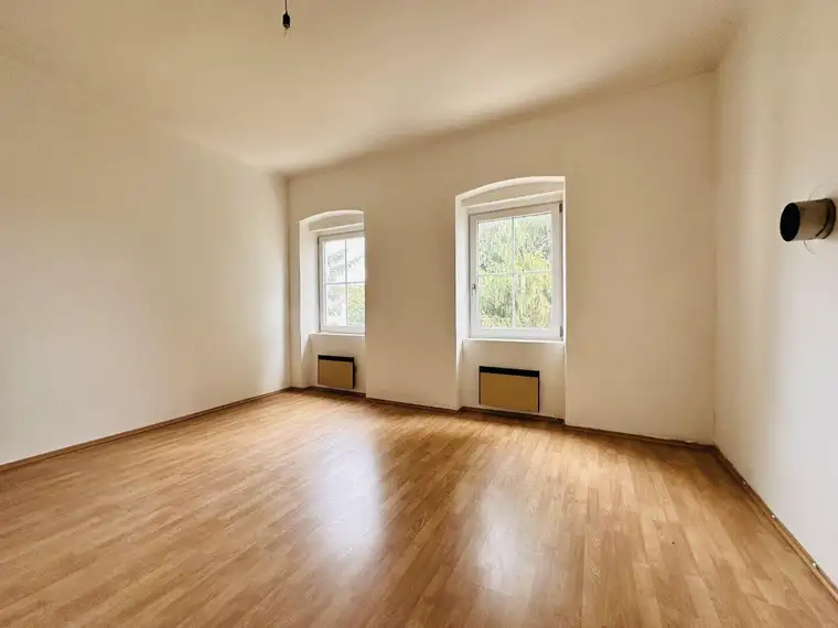 Rosenblütenzauber in Bad Sauerbrunn – Top 3 mit 81 m² gelangt zum Verkauf