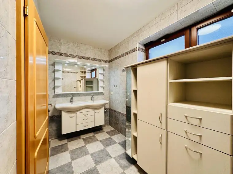 Top ausgestattete Mietwohnung (Top 8) mit ca. 65 m²