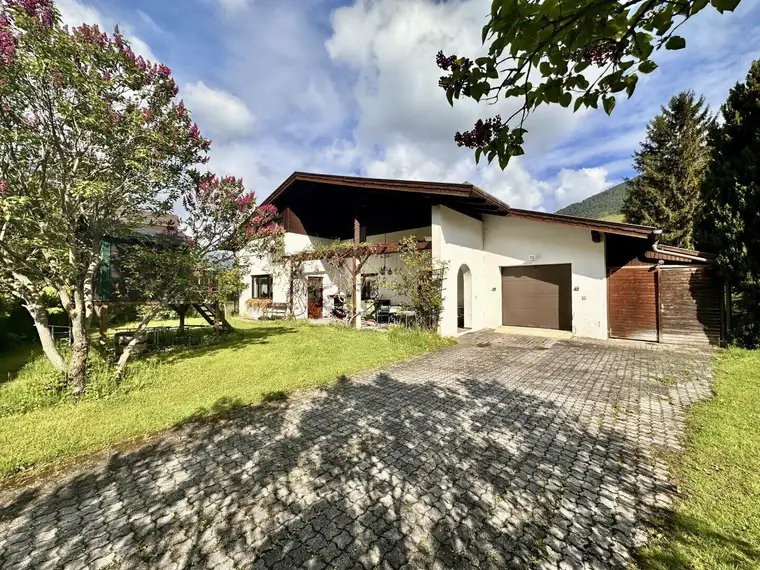 Wohnen, wo andere Urlaub machen – Charmantes Haus mit großem Garten in Puchberg am Schneeberg!