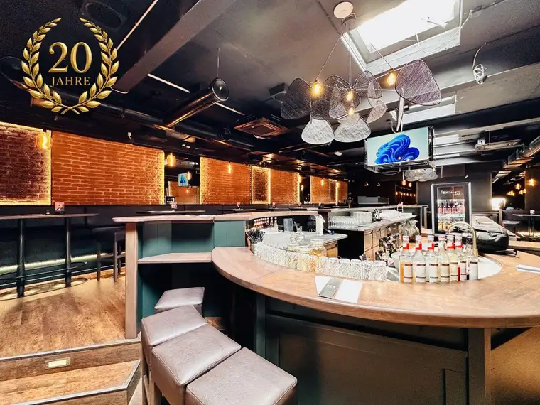 Voll ausgestattete Bar mit 197 m² – Sofort betriebsbereit!