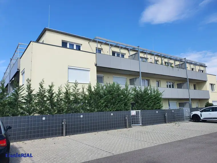 ERSTBEZUG-GENOSSENSCHAFTSWOHNUNG in Strasshof - Top 13