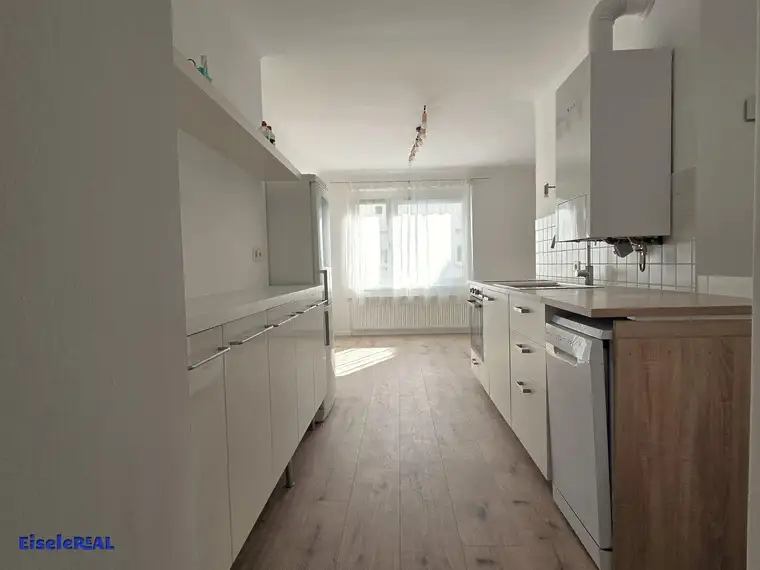 SINGLE-Loft in absoluter Innenhof-RUHELAGE!!