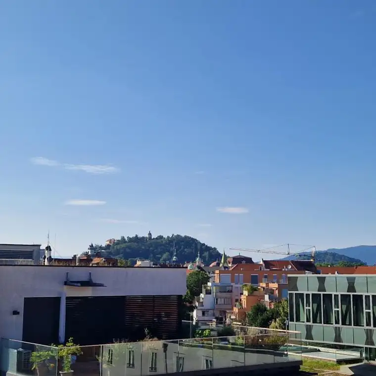 PENTHOUSEBÜRO mit WEITBLICK | ZENTRAL u. MODERN