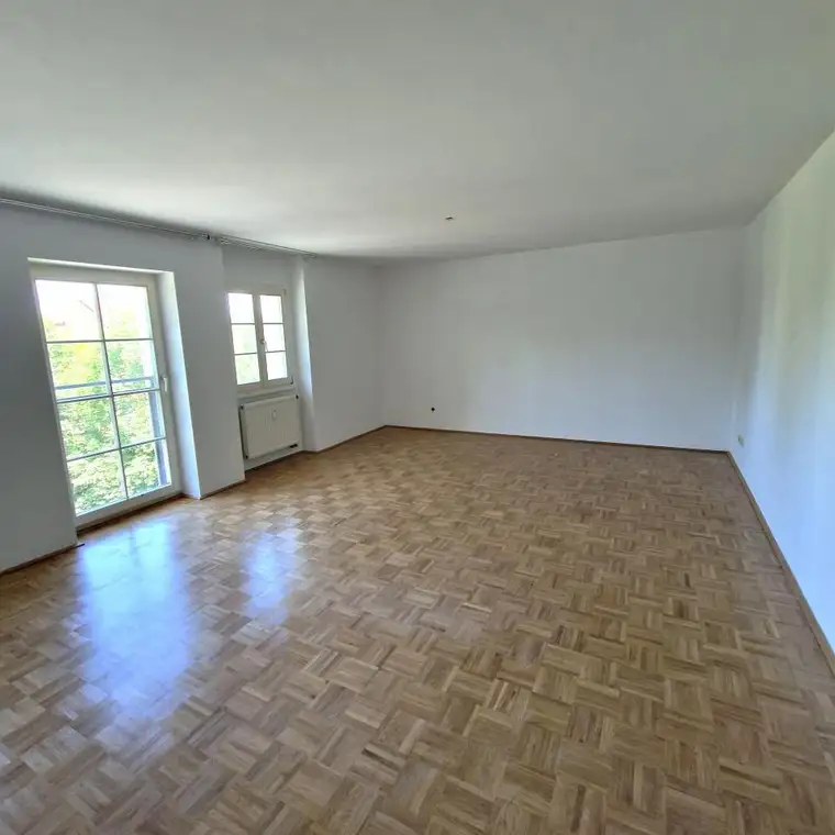 ANSEHEN | VERLIEBEN | EINZIEHEN | KURZFRISTIG BEZIEHBAR