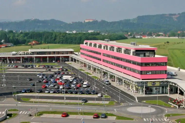 555 m² BÜROFLÄCHE | UNSCHLAGBARER PREIS | SOFORT BEZIEHBAR 
