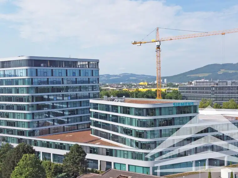 1600 M² auf einer Ebene in der Techbase Linz - Business Campus der Zukunft