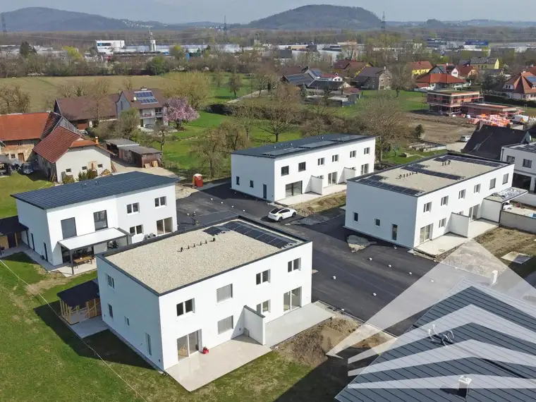 Zügiger Baufortschritt! Ihr neues Zuhause in Pichling - Eckreihenhaus Top 3