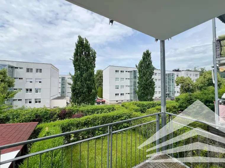 Tolle 2 Zimmerwohnung mit Balkon in Urfahraner Ruhelage!