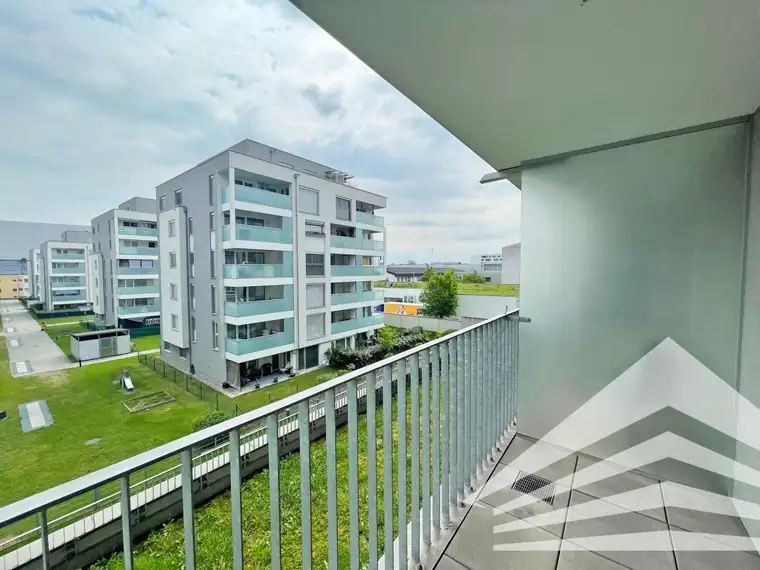 Tolle hofseitige 2 Zimmer-Neubauwohnung mit Loggia und Küche!