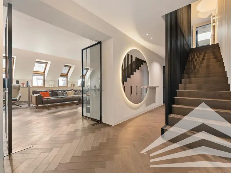 Herrenstraße Acht: Design-Penthouse in allerbester Innenstadtlage!