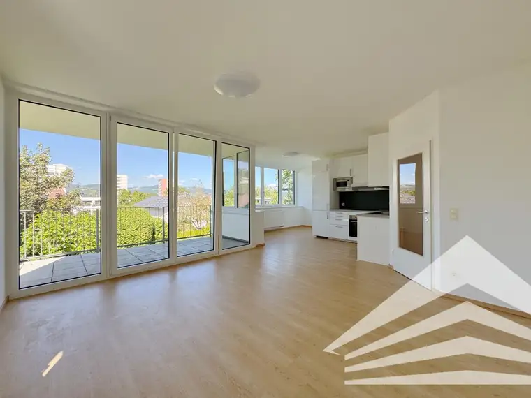 ***Traumhafte 2 Zi.-Wohnung mit Balkon, Eigengarten &amp; TG-Platz am Fuße des Pöstlingbergs***