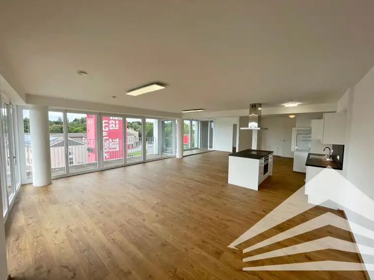 Großzügige 2 Zimmer-Neubauwohnung mit großer Terrasse &amp; Küche!