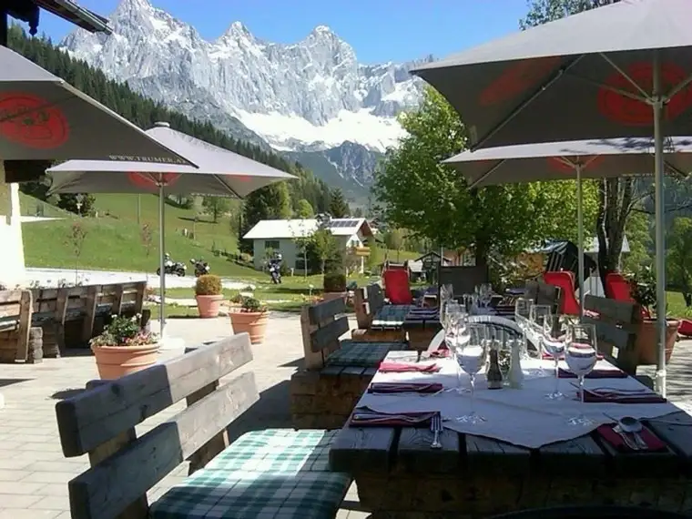 Hotel / Pension im Herzen der „Ski Welt Amade“