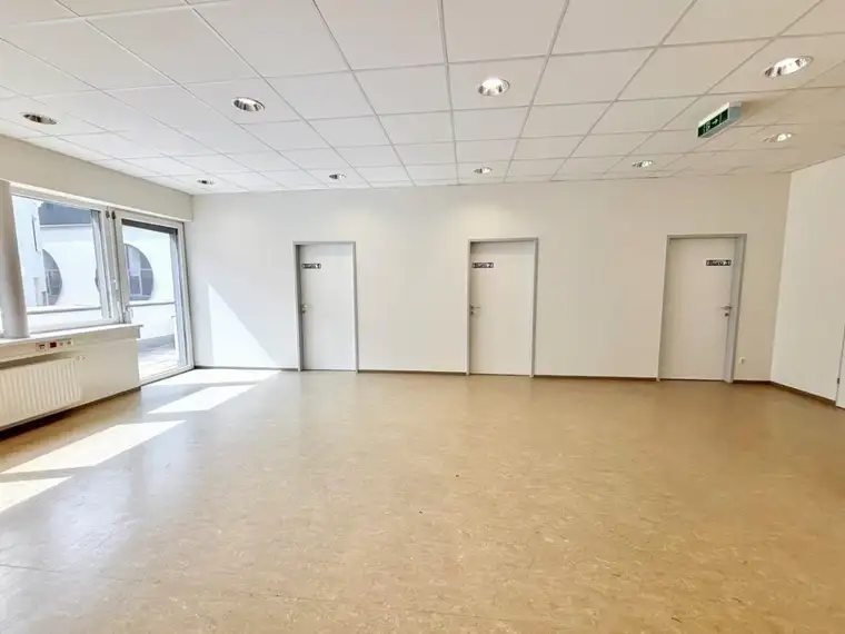 [06550] Geräumiges Büro im Zentrum von Wiener Neustadt