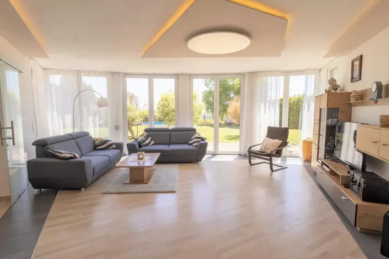 [06598] Modernes Haus - Seltene Gelegenheit mit traumhaftem Ausblick