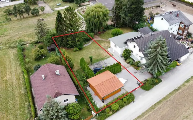 [06540] Baugrund in Ruhelage mit bestehender Doppelgarage!
