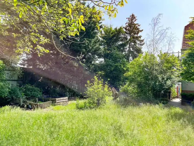 [06138] ECKGRUNDSTÜCK MIT ABRISSHAUS IM ZEHNERVIERTEL