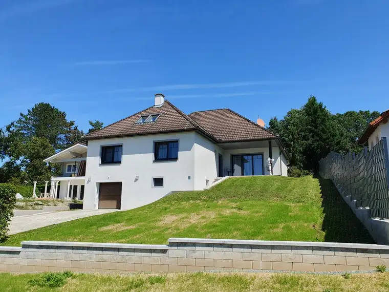 +NEU saniertes Einfamilienhaus, in absoluter Ruhelage, in Pilgersdorf zu verkaufen! +