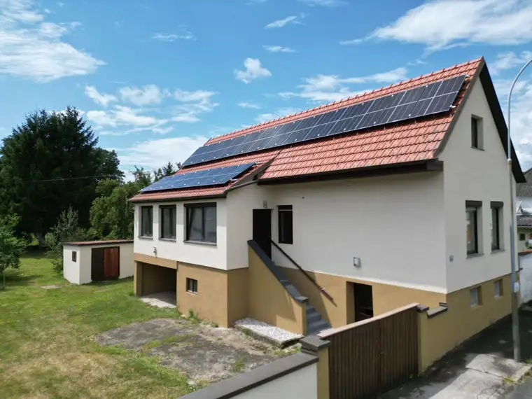 Paul Kneisz, Grabner Immobilien