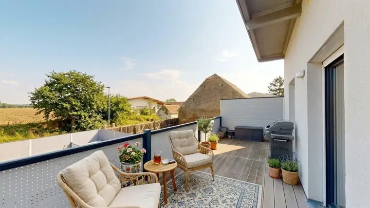 ++ Ankommen. Wohlfühlen. ++ Modernes Familienhaus mit Designerküche, großem Wohnbereich, Garten &amp; sonnigem Balkon