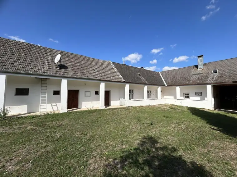 +++ Streckhof mit großzügigen Nebengebäuden und sehr großem Garten in Kroatisch Minihof! +++