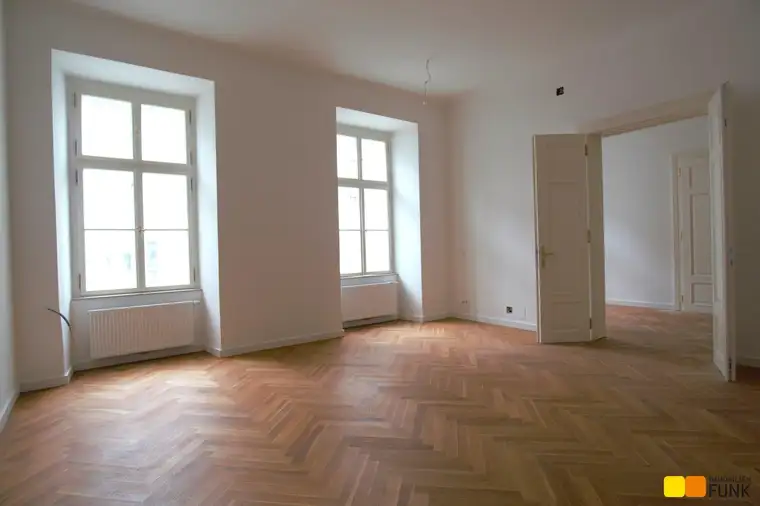 Sanierte 2 Zimmerwohnung im Herzen Wiener Neustadt