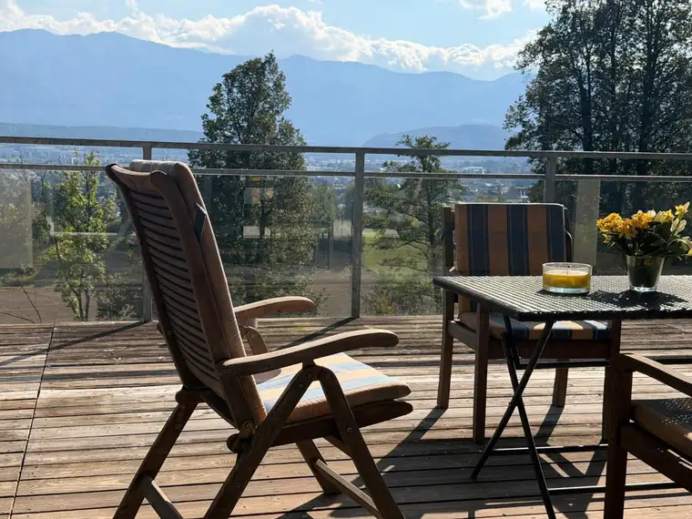 Villach: Exklusiv Wohnen am Oswaldiberg in traumhafter Lage, unverbaubarer Ausblick, inkl. Garten und privatem Zugang zum St. Leonharder See
