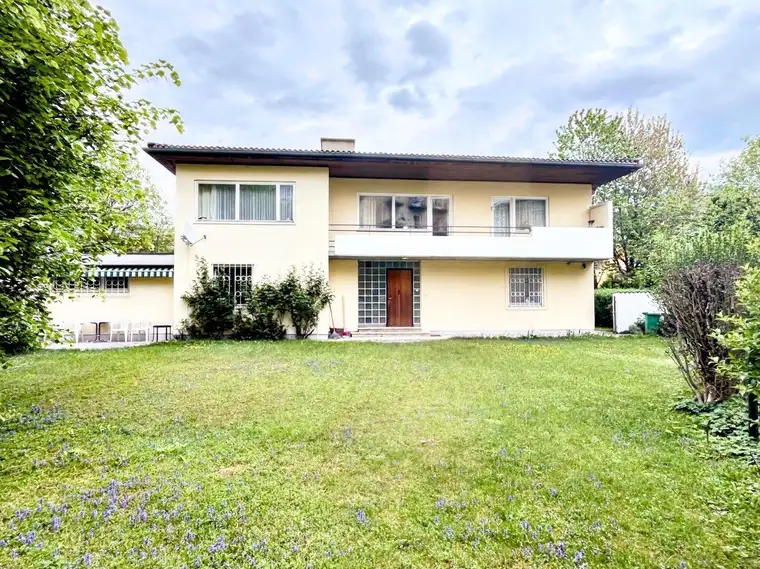 Einfamilienhaus Nähe Plainstraße