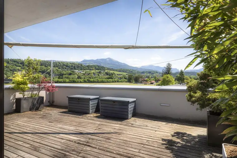 Traumhafte Aussichten: Edles Penthouse im Süden Salzburgs