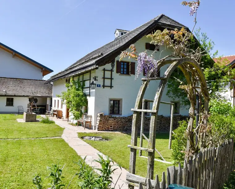 Charmantes Landhaus in Thalgau – Zweitwohnsitz möglich!